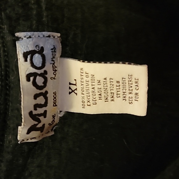 Tank top - Picture 2 of 3